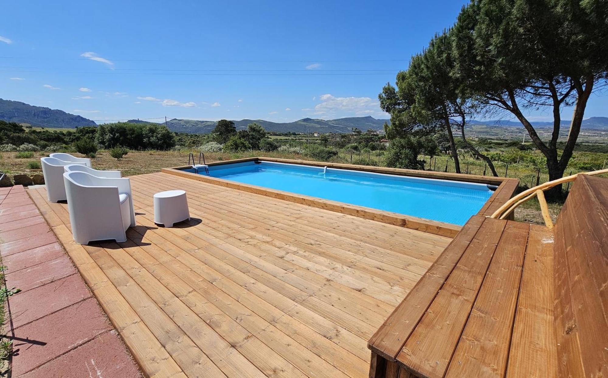 Villa Jolies Viddalba Екстериор снимка